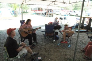 Jo Nita, Ron Pandy and Megan McLaughlin at Kerrville one summer afternoon (Kevin Faherty is in the bakground).